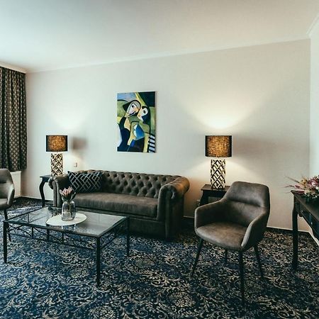 Landhotel Classic Ораниенбург Экстерьер фото